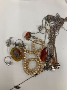 イミテーション アクセサリー まとめ